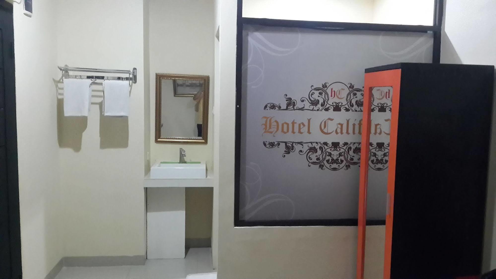 California Hotel Τζακάρτα Εξωτερικό φωτογραφία