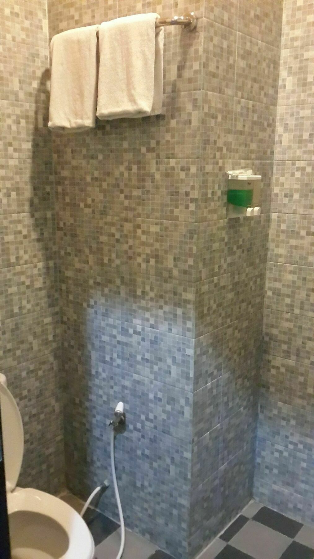 California Hotel Τζακάρτα Εξωτερικό φωτογραφία